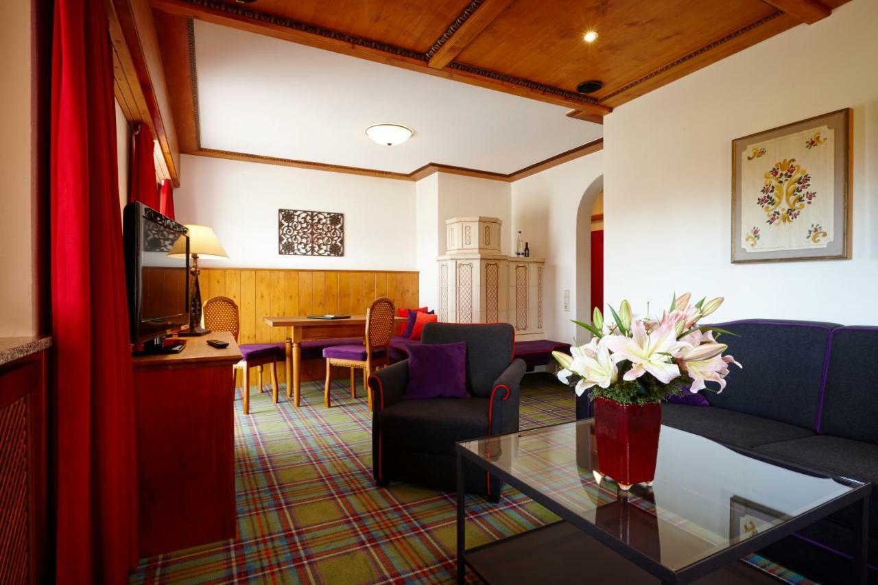 Relais & Chateaux Gut Steinbach Hotel Chalets Spa Reit im Winkl Buitenkant foto