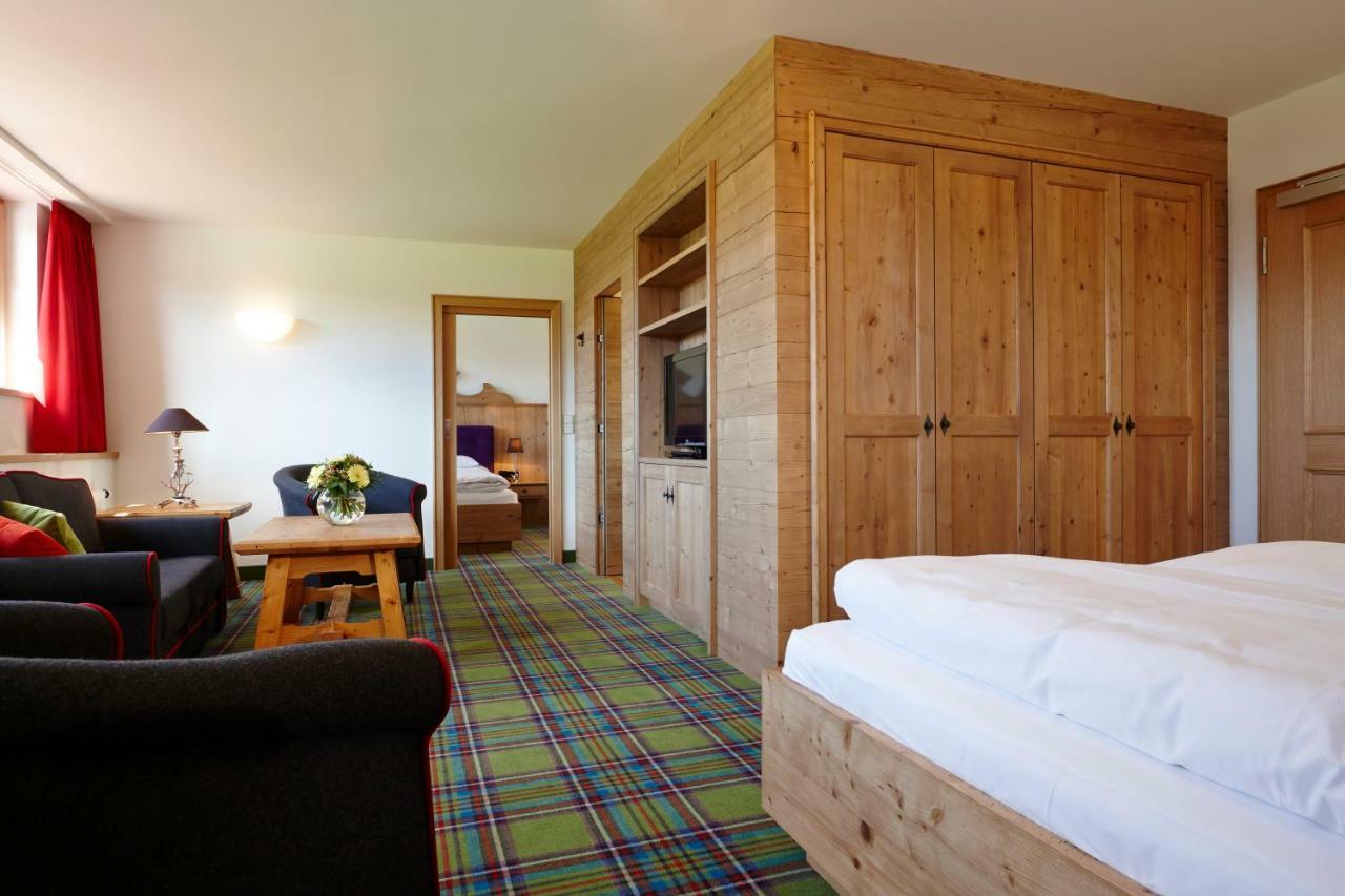 Relais & Chateaux Gut Steinbach Hotel Chalets Spa Reit im Winkl Buitenkant foto