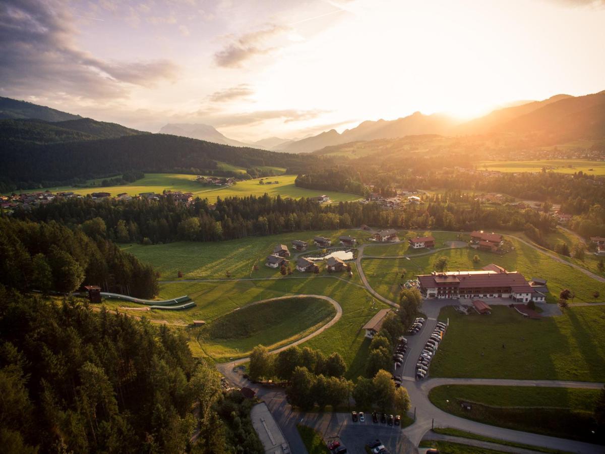 Relais & Chateaux Gut Steinbach Hotel Chalets Spa Reit im Winkl Buitenkant foto